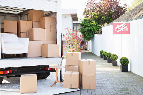 Safe Ship Moving Services: Recommended Moving Equipment